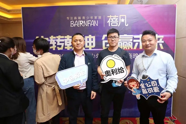 1617853829139900.jpg 640.webp (13).jpg